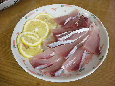 刺し身とレモン